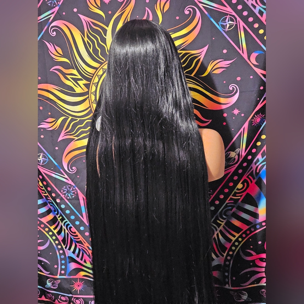 Wig - Picture 3 of 3
